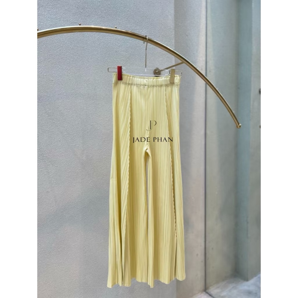 Freesize Jade Phan Pleated Pants in Butter Yellow (part of set)